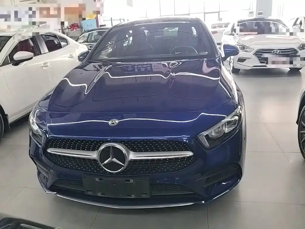 Фото 3 - Mercedes-Benz A-Class
