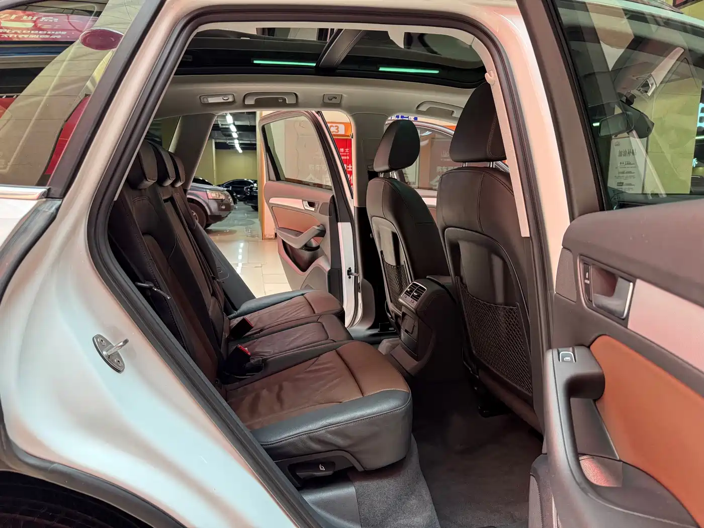 AUDI Q5
