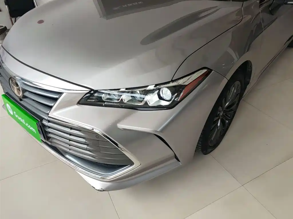 Toyota Avalon 2019 2.5L Touring Premium Edition China VI фото 24