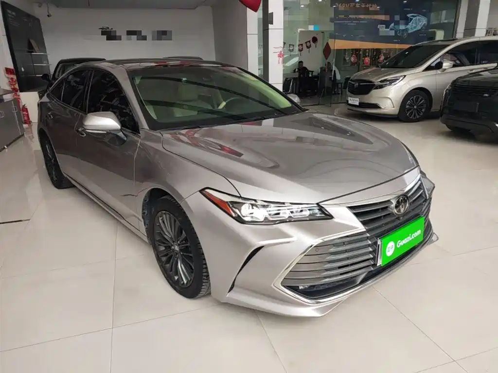 Toyota Avalon 2019 2.5L Touring Premium Edition China VI фото 4