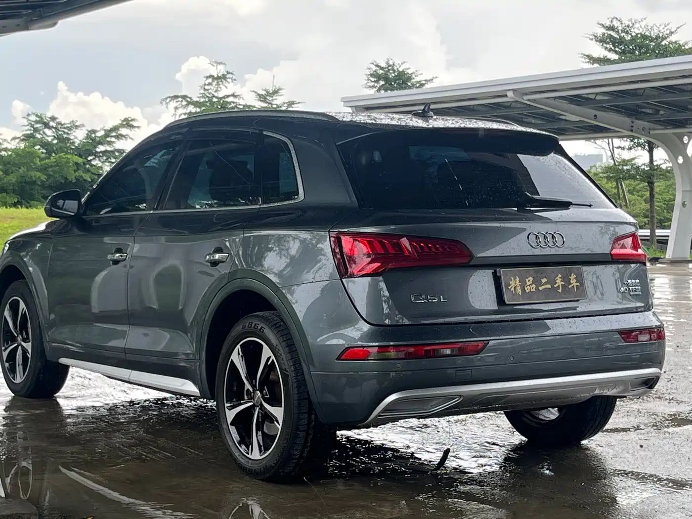 Фото 7 - Audi Q5L