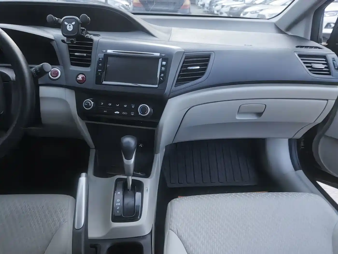 Photo 14 - Honda Civic