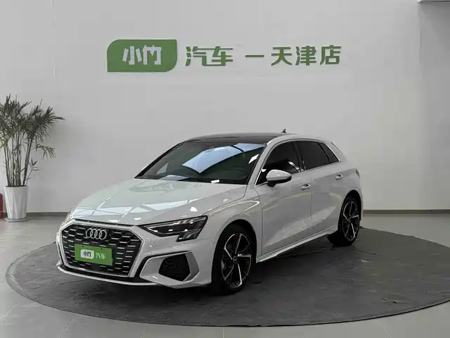 Audi A3 Рестайлинг, Sportback 35 TFSI, Стиль Спорт