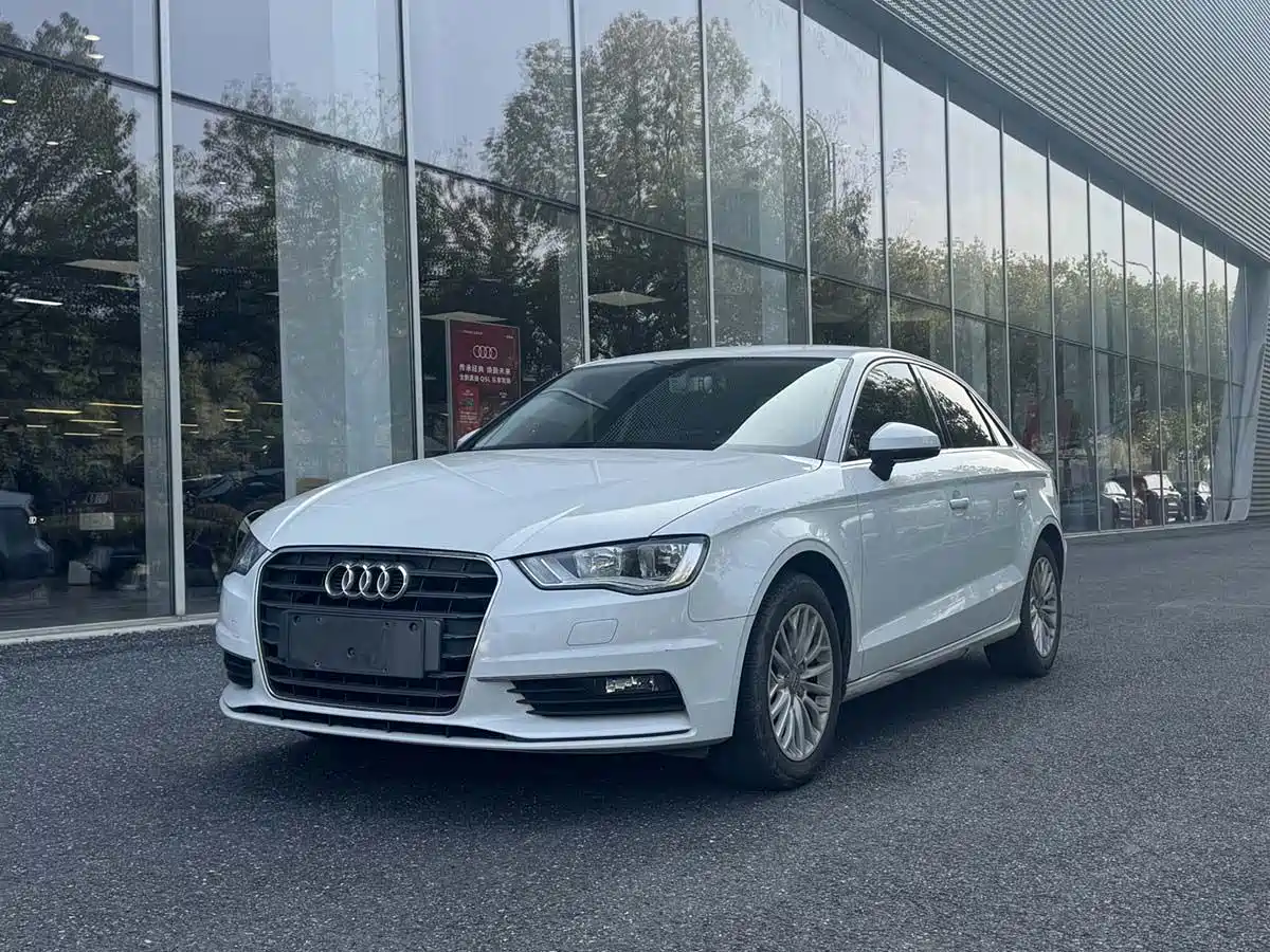 Audi A3 2016 Limousine 35 TFSI Progressive