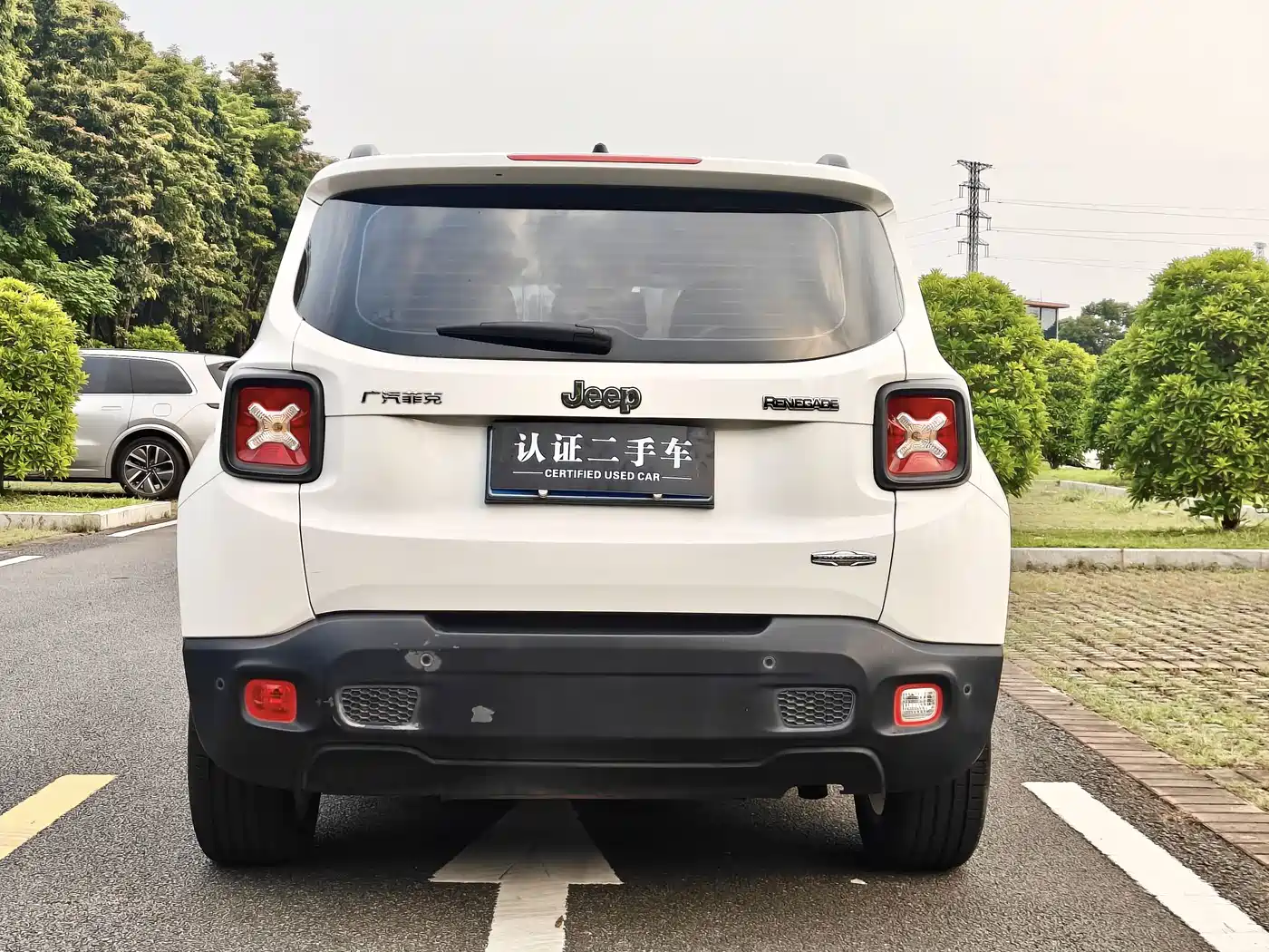 Jeep Renegade 2017 2016 1.4T Automatic High-Energy Edition