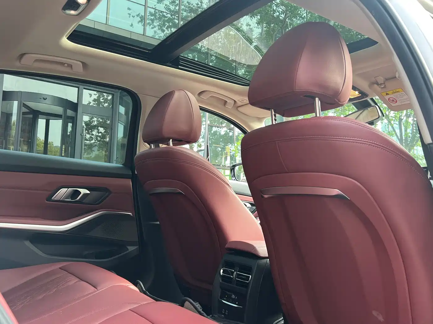 BMW 3 Series 2022 320Li M Sport Package фото 5