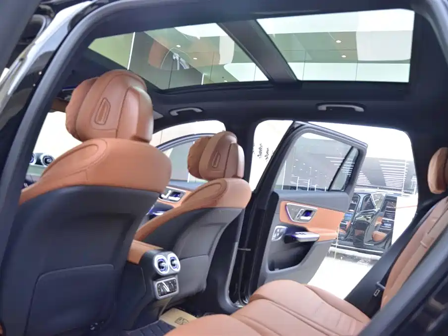 Mercedes-Benz GLC 2026 GLC 300 L 4MATIC Sport 5-Seater фото 14