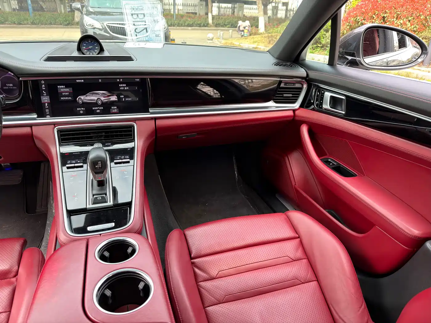 Porsche Panamera 2017 Panamera 3.0T фото 9