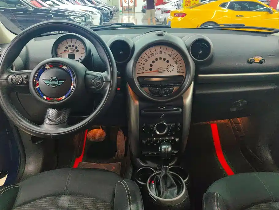 MINI COUNTRYMAN 2012 2011 1.6L COOPER Excitement