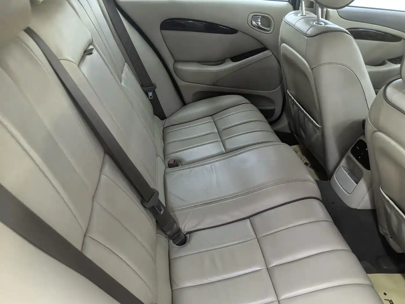Jaguar S-TYPE 2005 2004 Model 3.0L