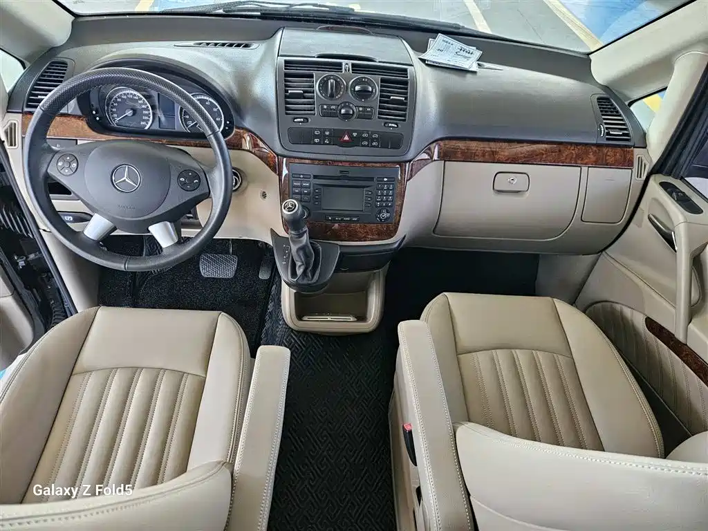 Mercedes-Benz Viano 2015 3.0L Partner Edition фото 7