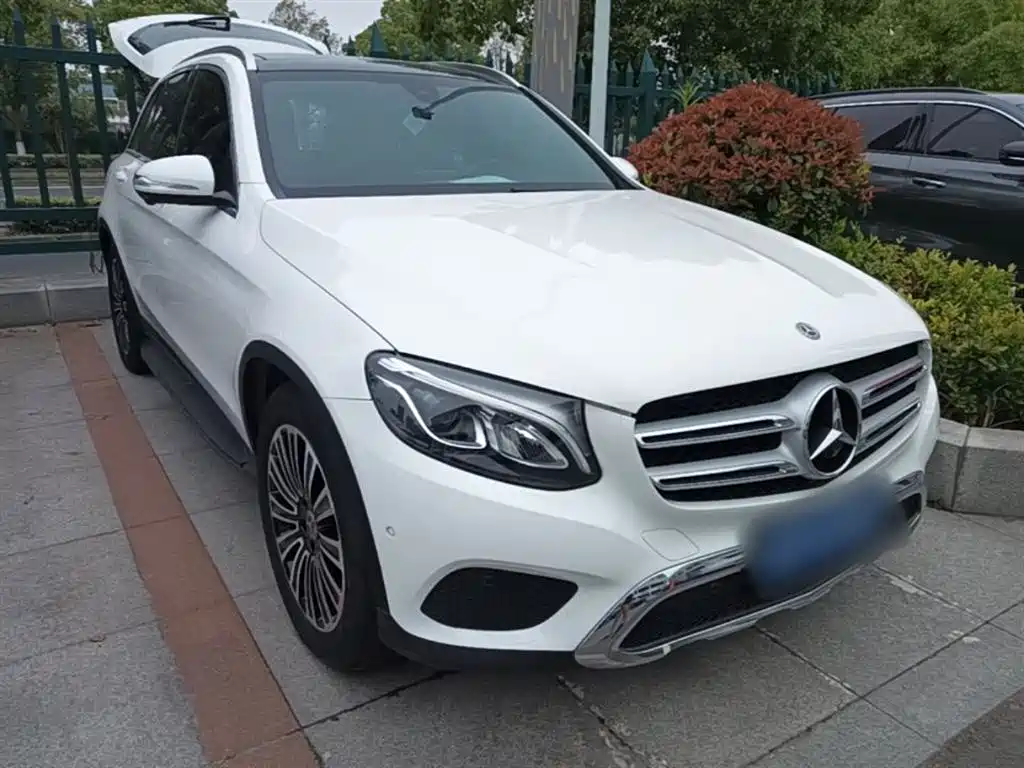 Mercedes-Benz GLC 2018 Facelift GLC 200 4MATIC фото 4