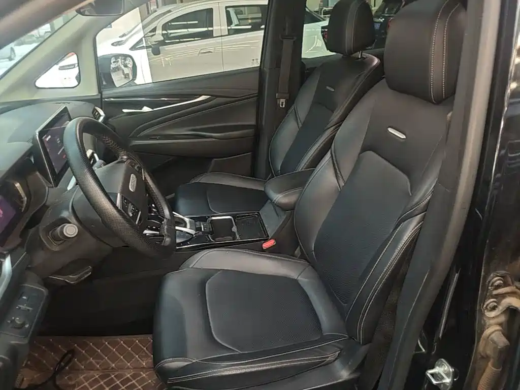 SAIC Maxus Maxus G50 2020 2020 1.5T Auto Luxury