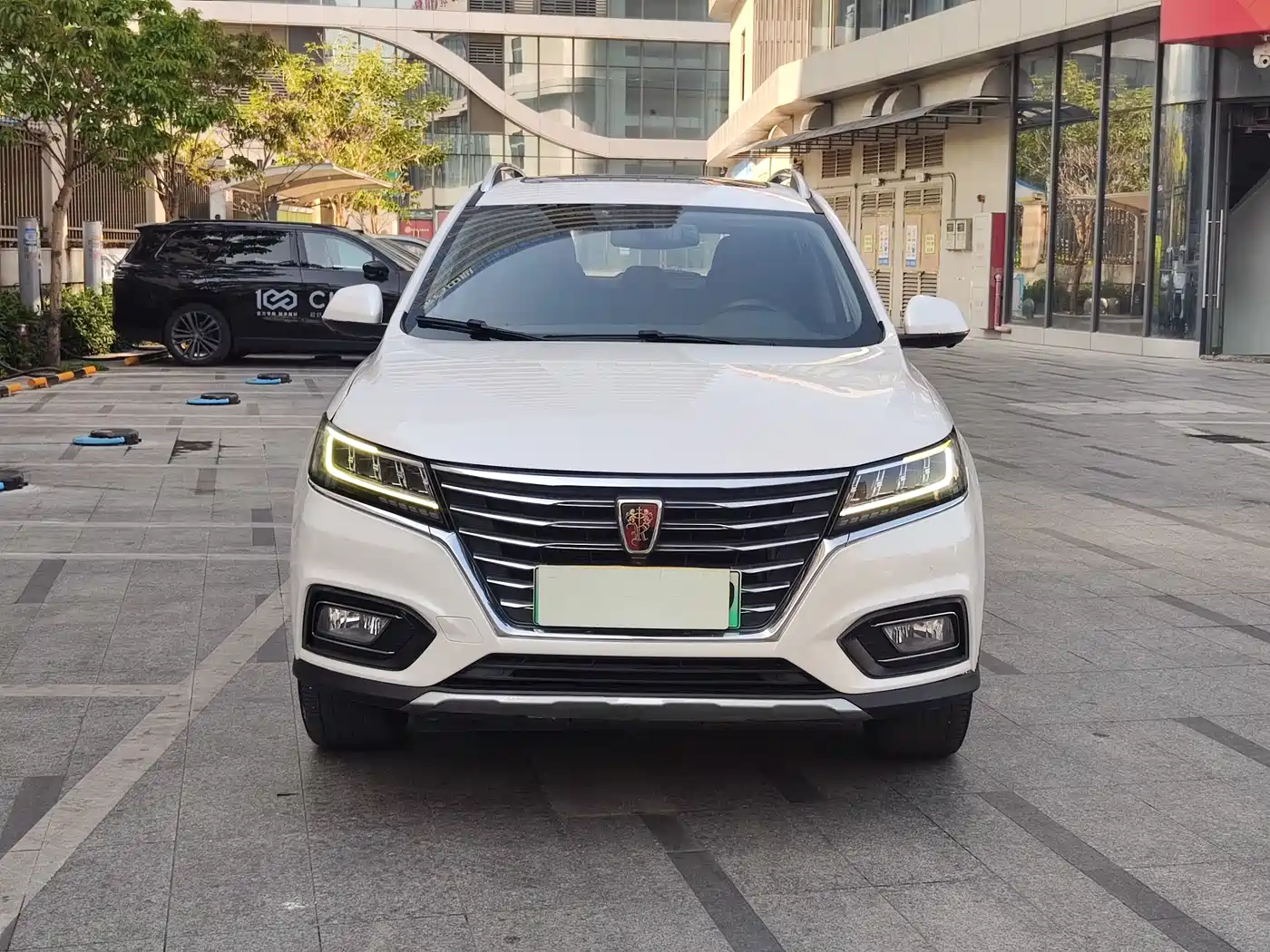 ROEWE RX5 NEW ENERGY
