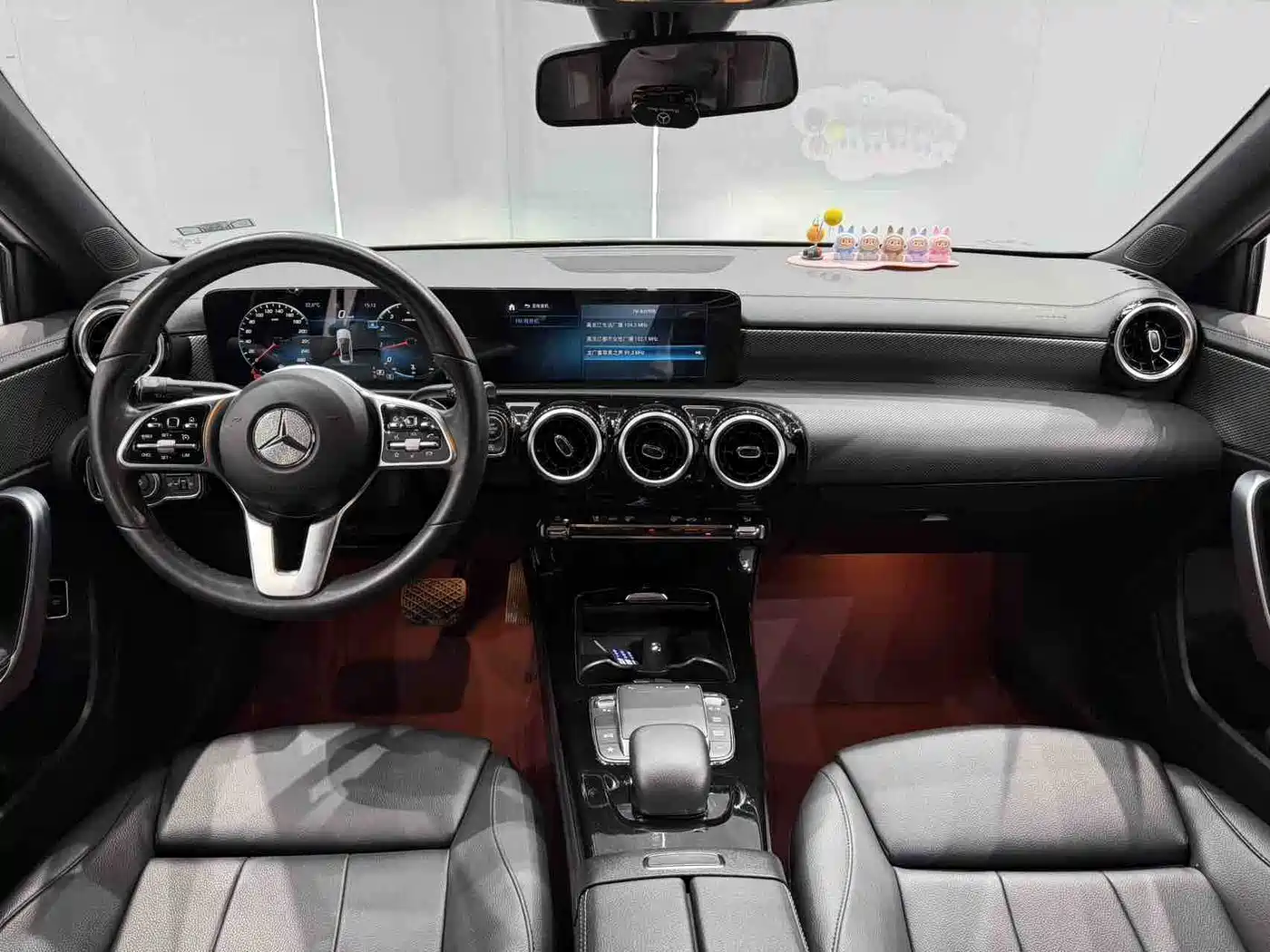 Mercedes-Benz A-Class 2022 A 180 L Sport Sedan фото 12