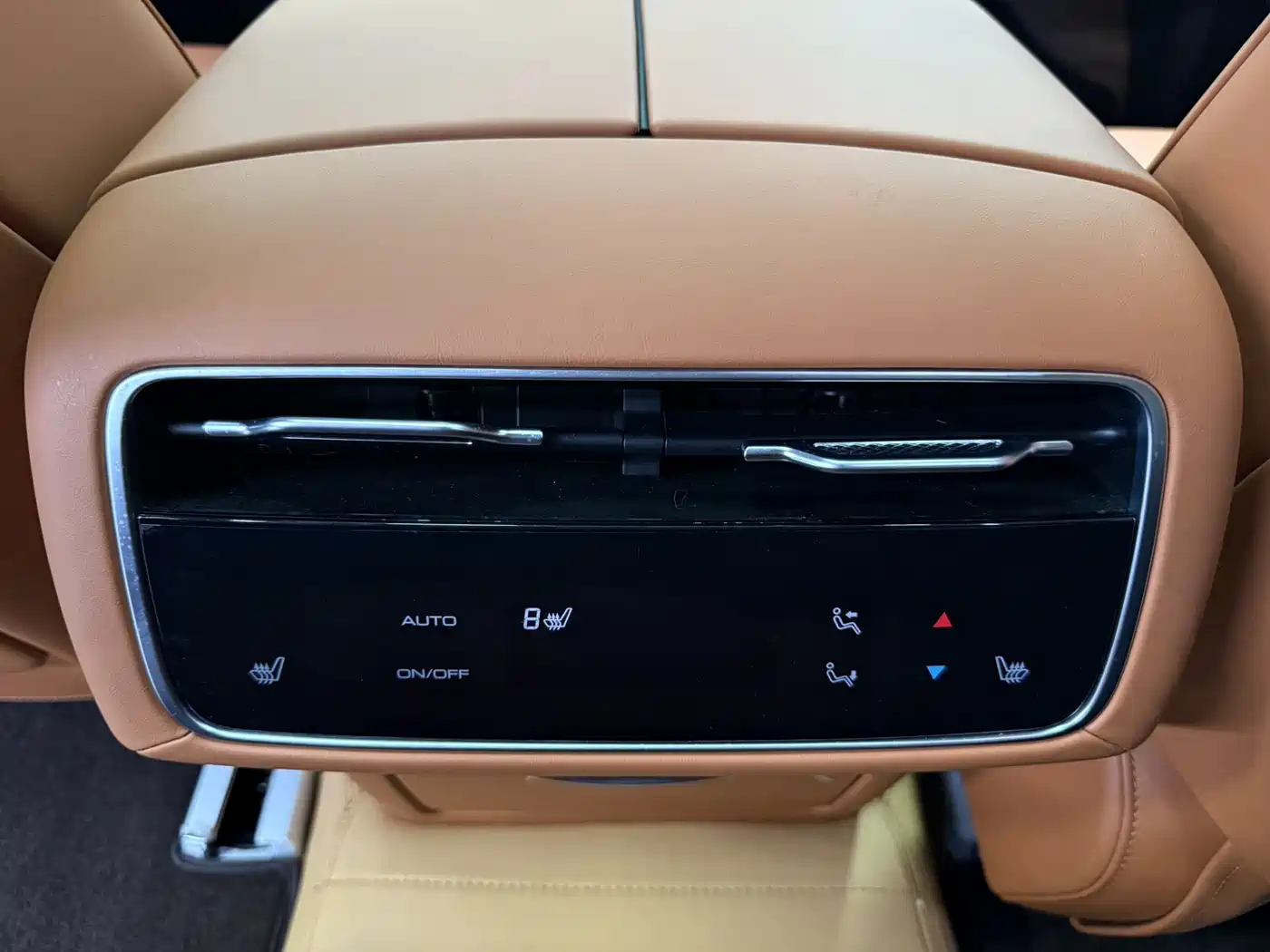 TANK TANK 700 NEW ENERGY