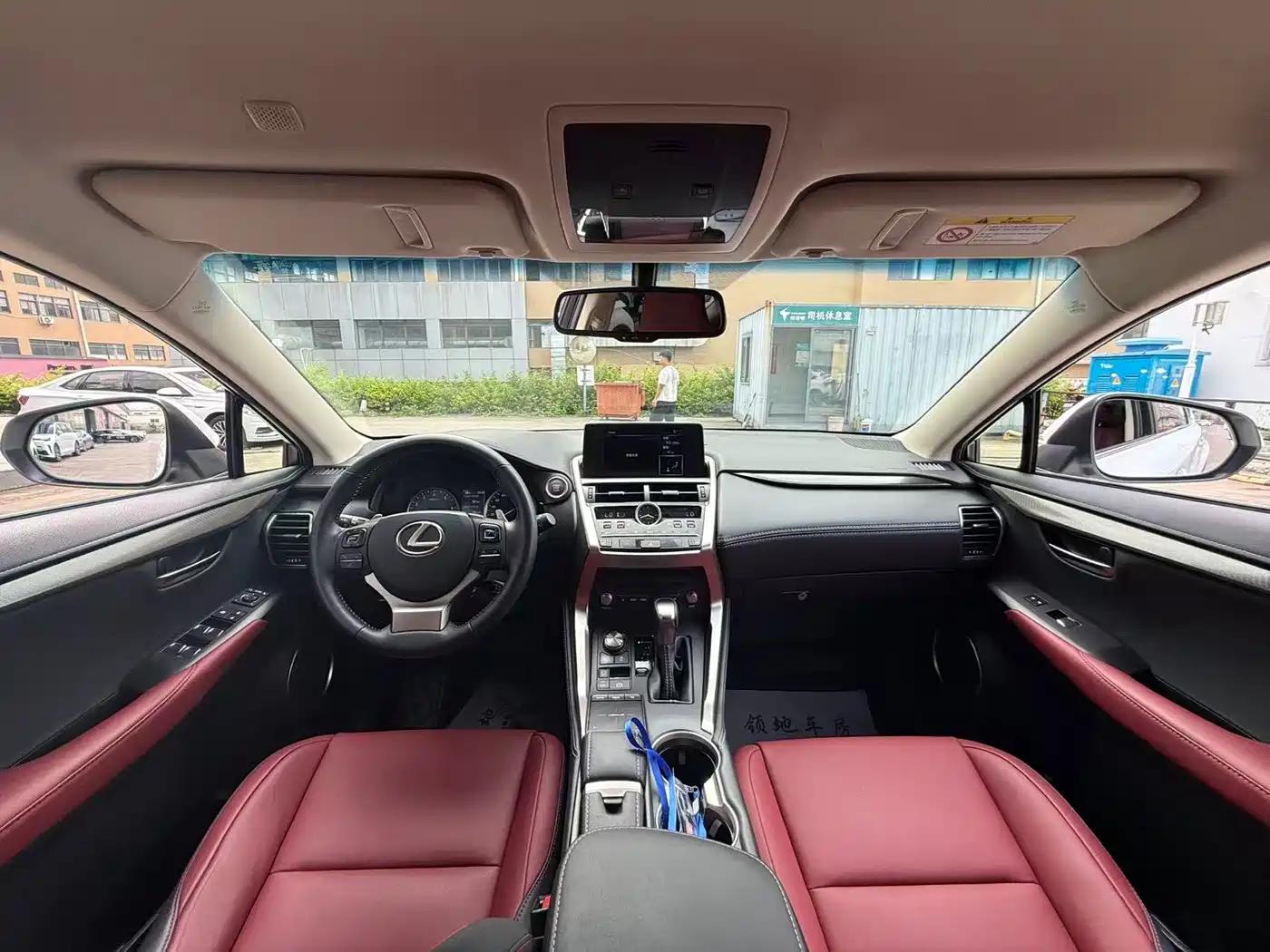Lexus NX 2018 Model 300 FWD Fengxing Edition фото 7