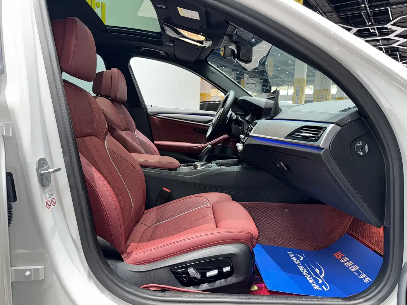 BMW 5 Series 2022 Model Third Facelift 530Li Premium M Sport Package фото 24
