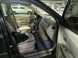 Photo 13 - Hyundai Tucson