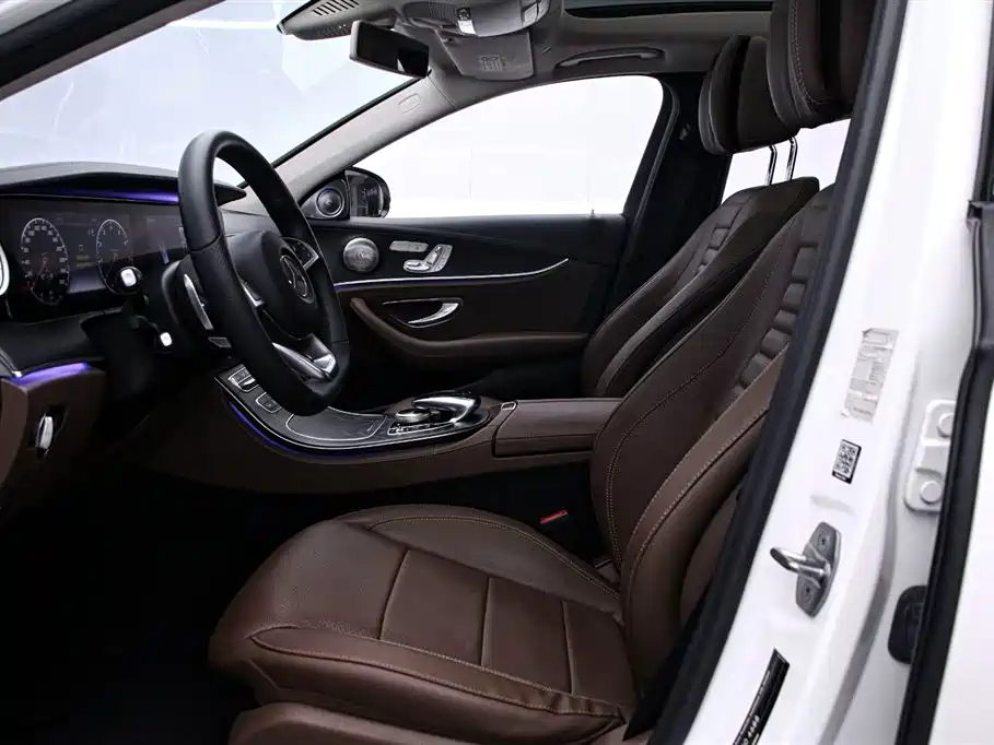 Mercedes-Benz E-Class 2018 Facelift E 300 L Sport Luxury фото 12