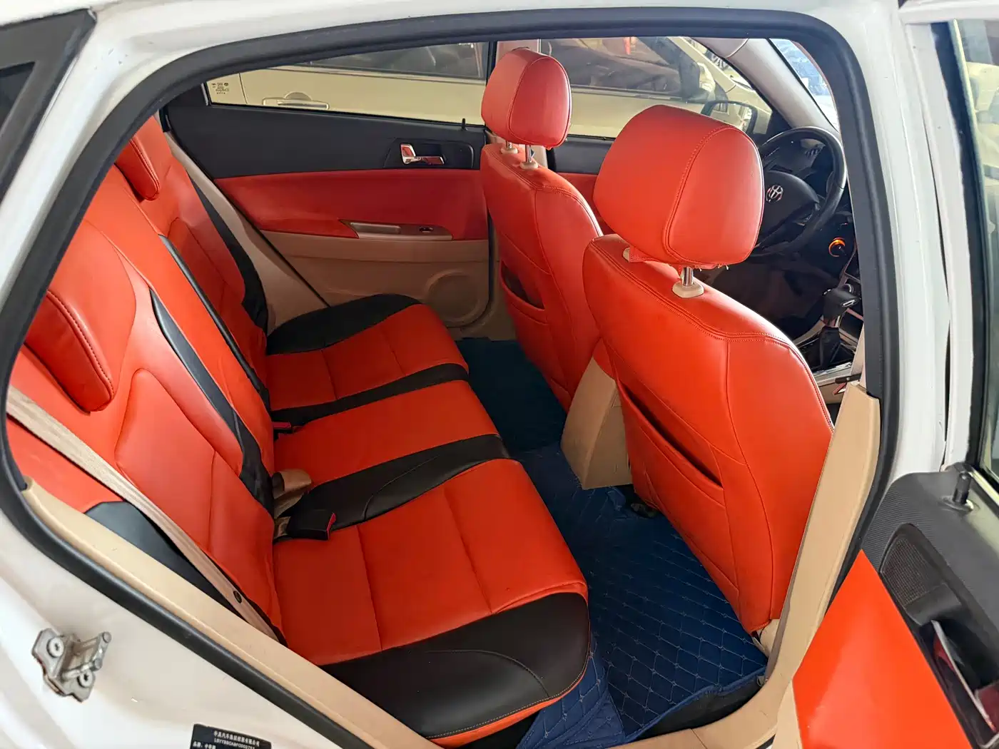 Zhonghua H330 2015 2013 1.5L Automatic Luxury