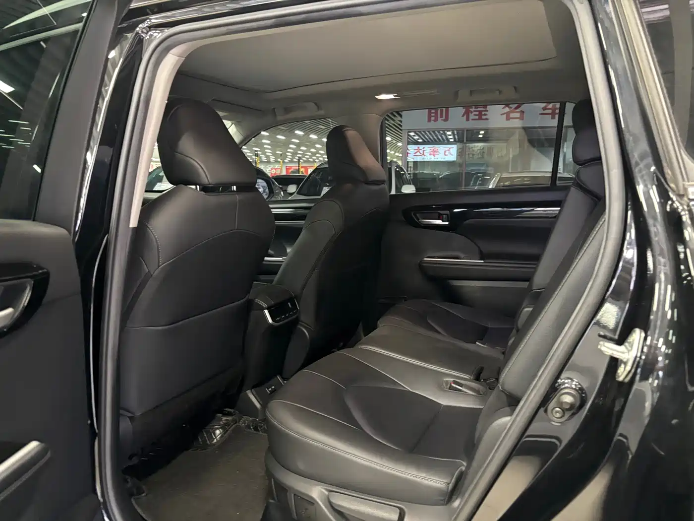 Toyota Highlander 2023 2022 380T 4WD Premium 7-Seater