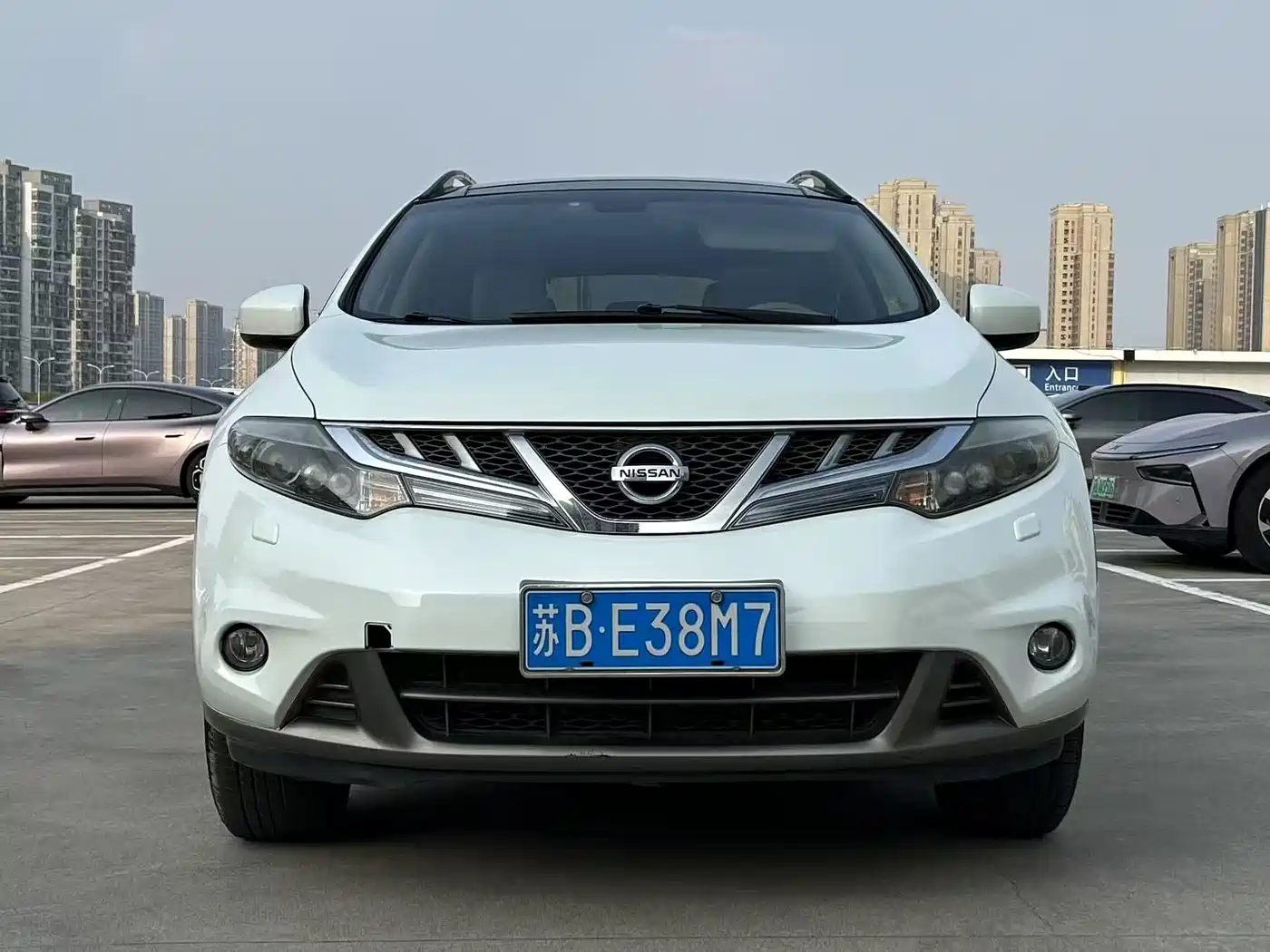 Photo 2 - Nissan Murano