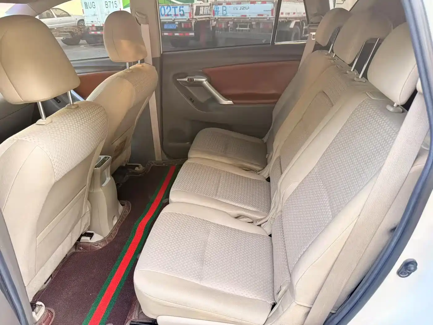 Toyota E'Z 2014 Xingyao 180E CVT Elite фото 7