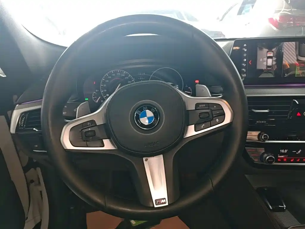 BMW 6 Series GT 2019 630i M Sport Grand Tourer Edition фото 11