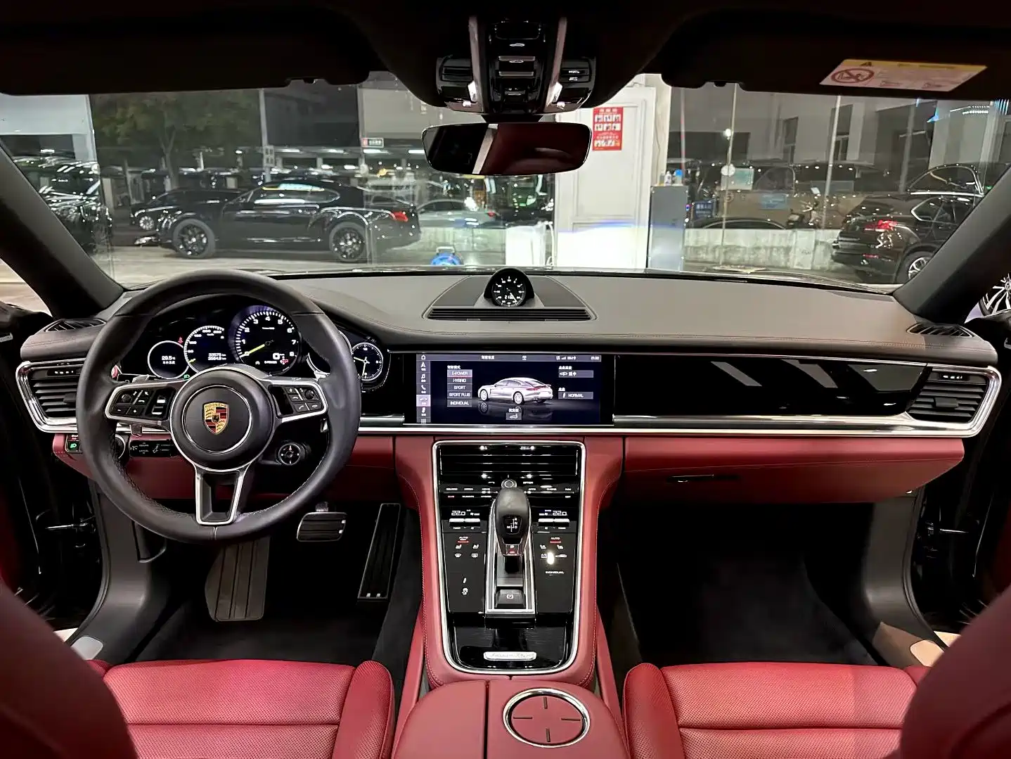 صورة 6 - Porsche Panamera New Energy