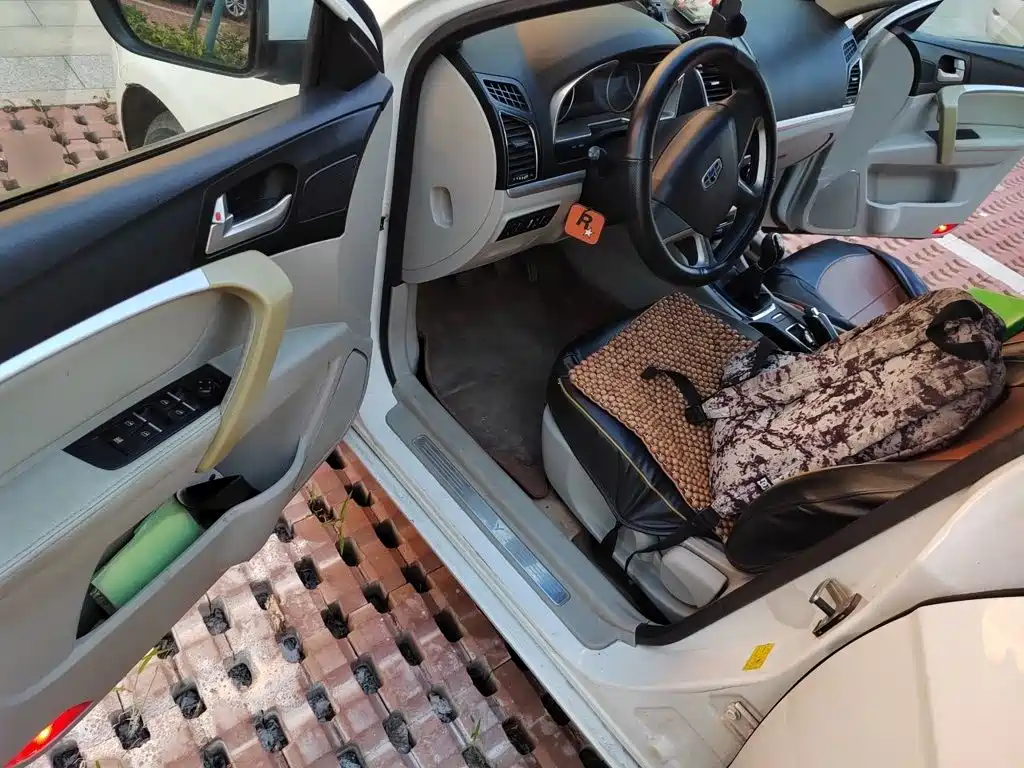 Geely Emgrand 2015 2014 Sedan 1.5L Manual Fashion