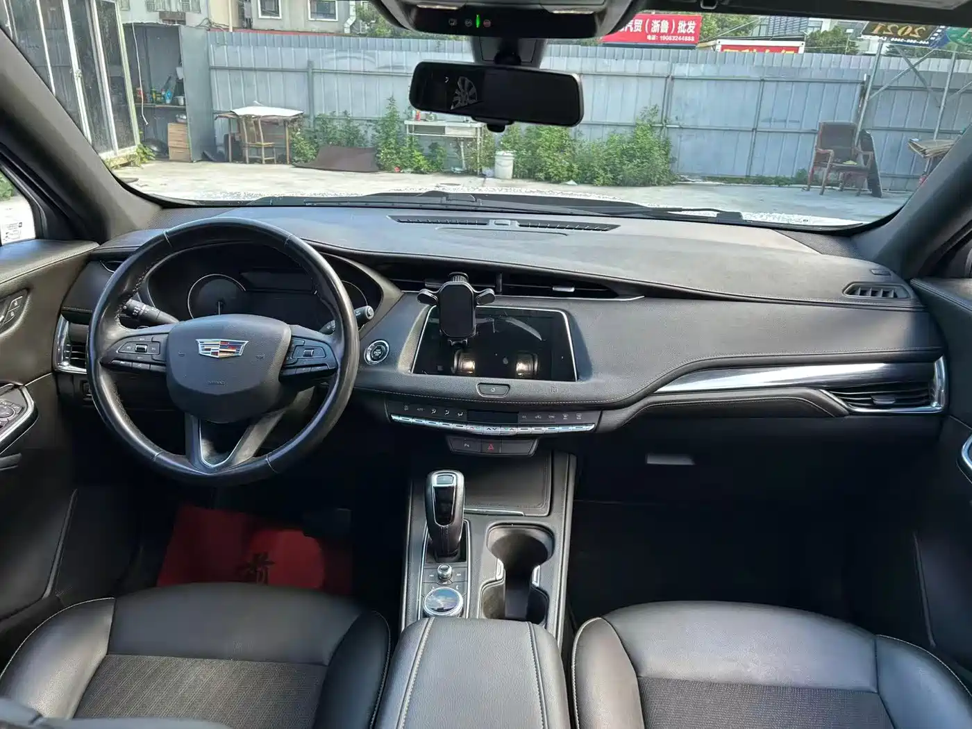Cadillac XT4 2019 2018 Model 28T 2WD Technology