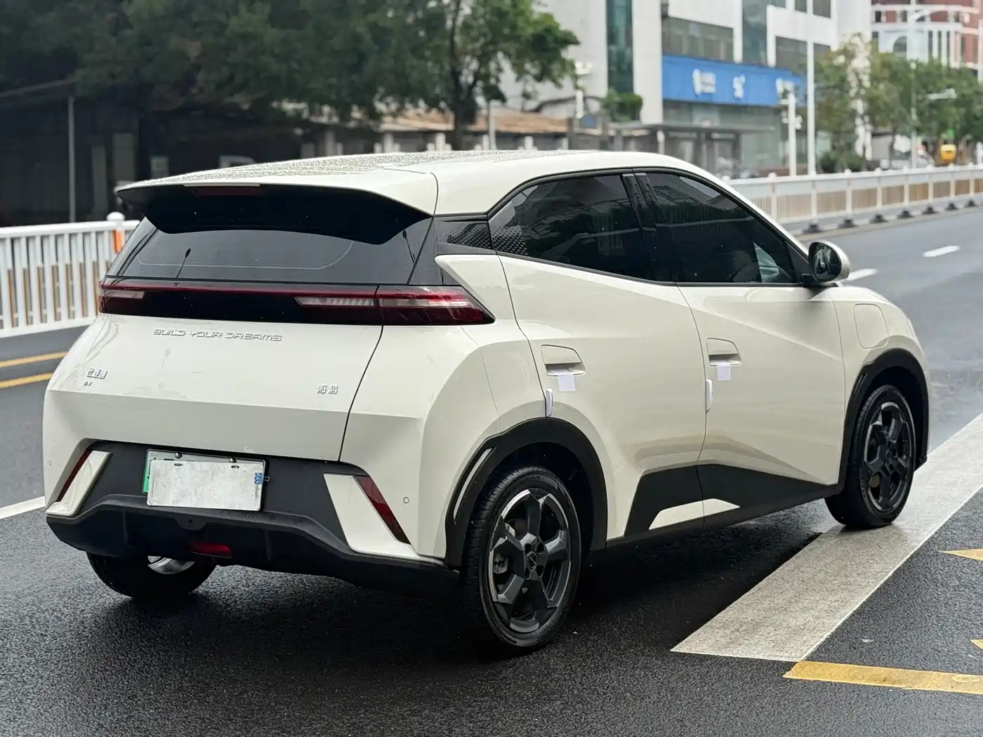 BYD Seagull 2024 Glory Edition 405km Soaring Edition фото 8