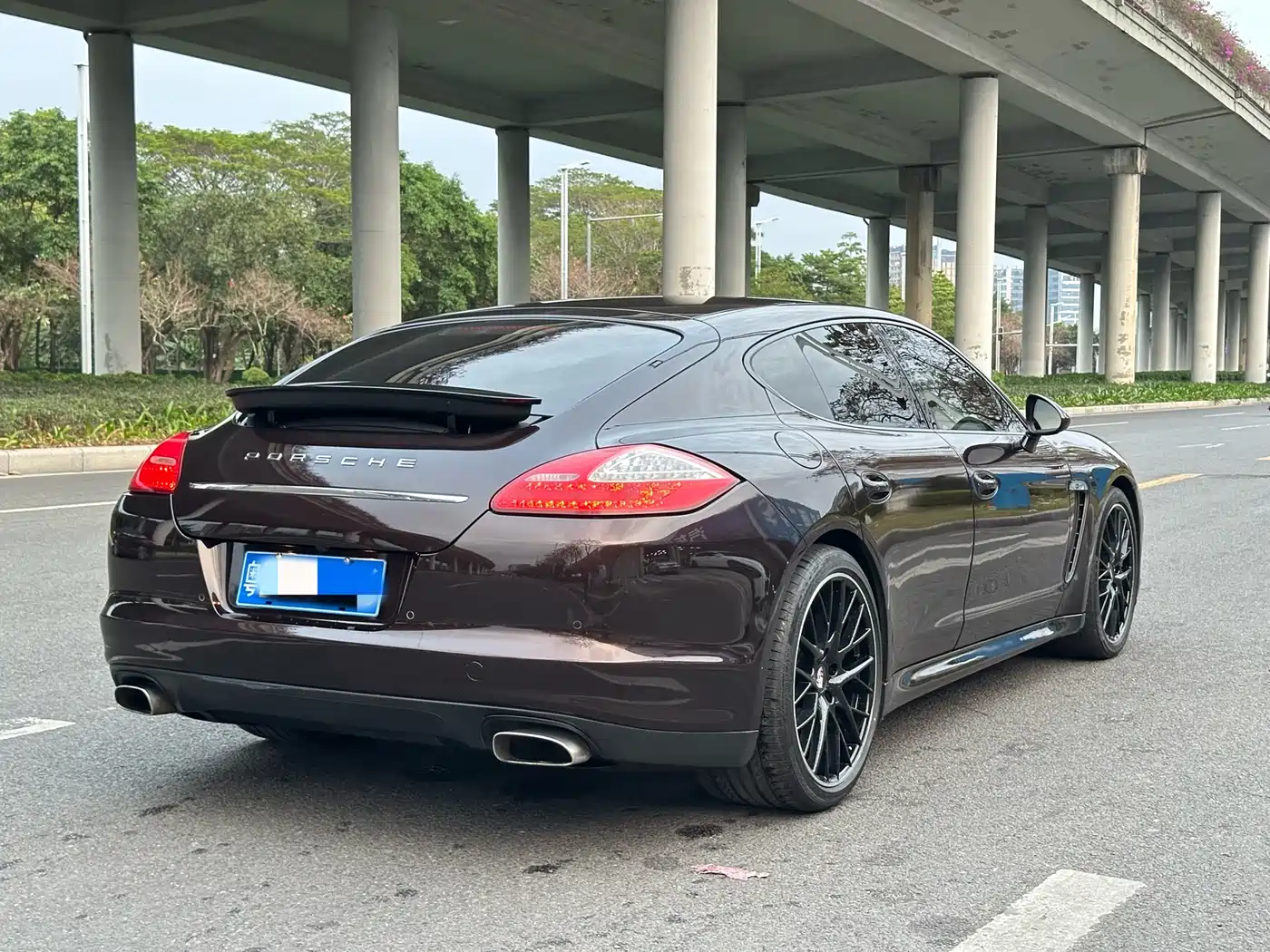 Porsche Panamera 2010 Panamera 3.6L фото 21