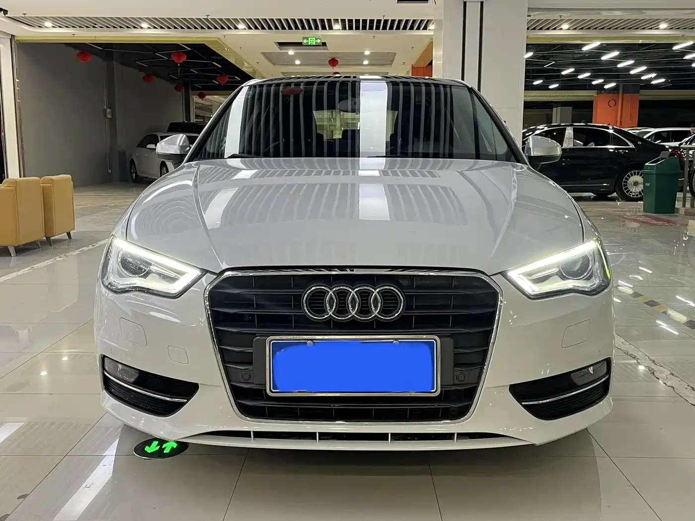 Audi A3 2015 Sportback 40 TFSI Automatic Comfort фото 2