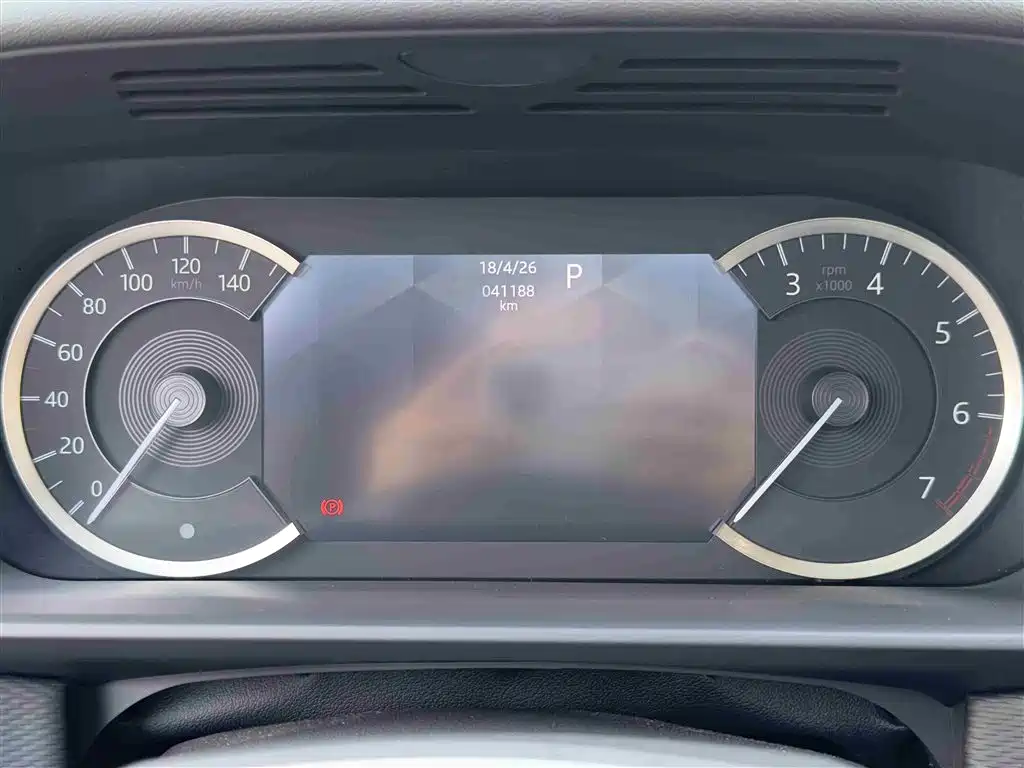 Land Rover Discovery 2023 Facelift 360PS R-Dynamic S фото 13