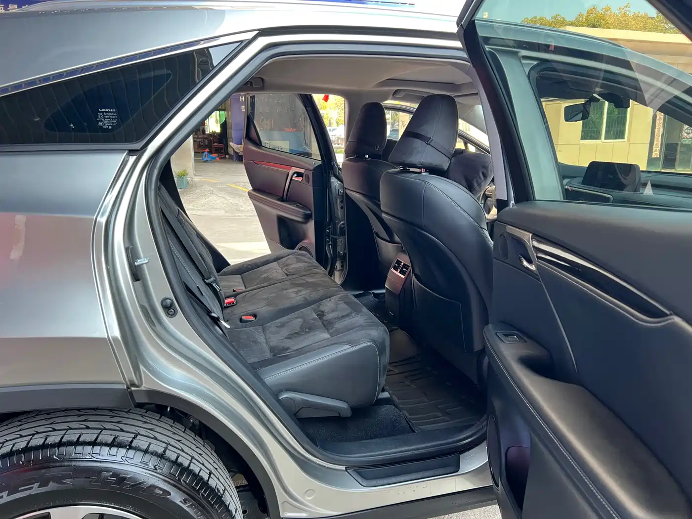 LEXUS RX
