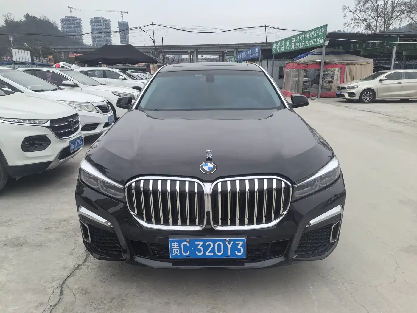 BMW 7 Series 2009 Model 740Li Leading Edition фото 2