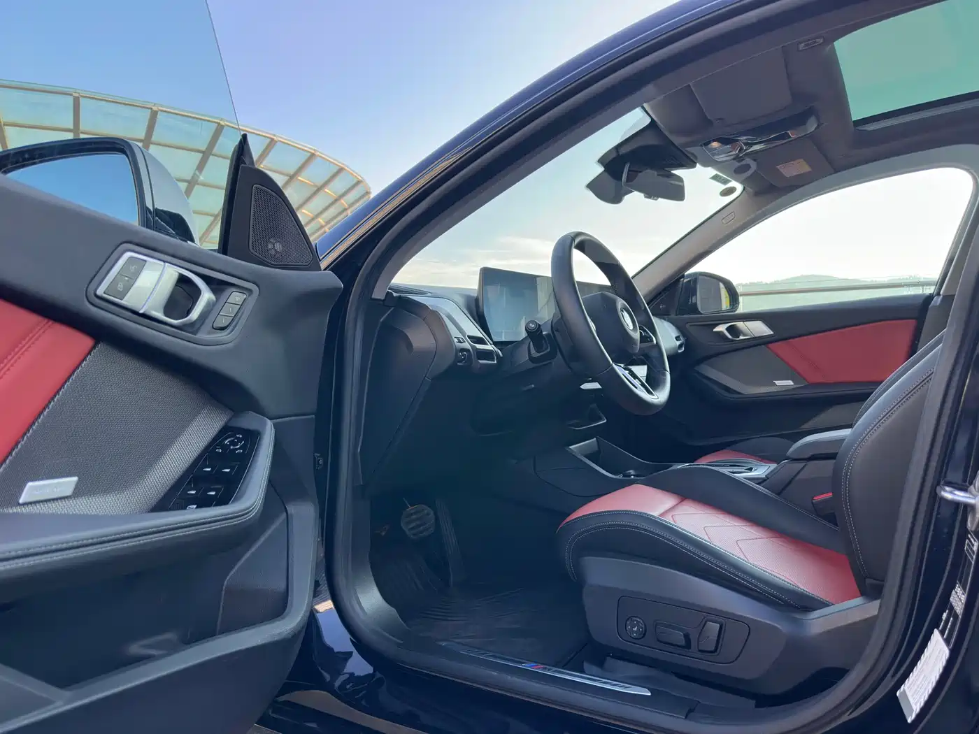 BMW 2 Series 2025 225L M Sport Moonlight Package фото 9