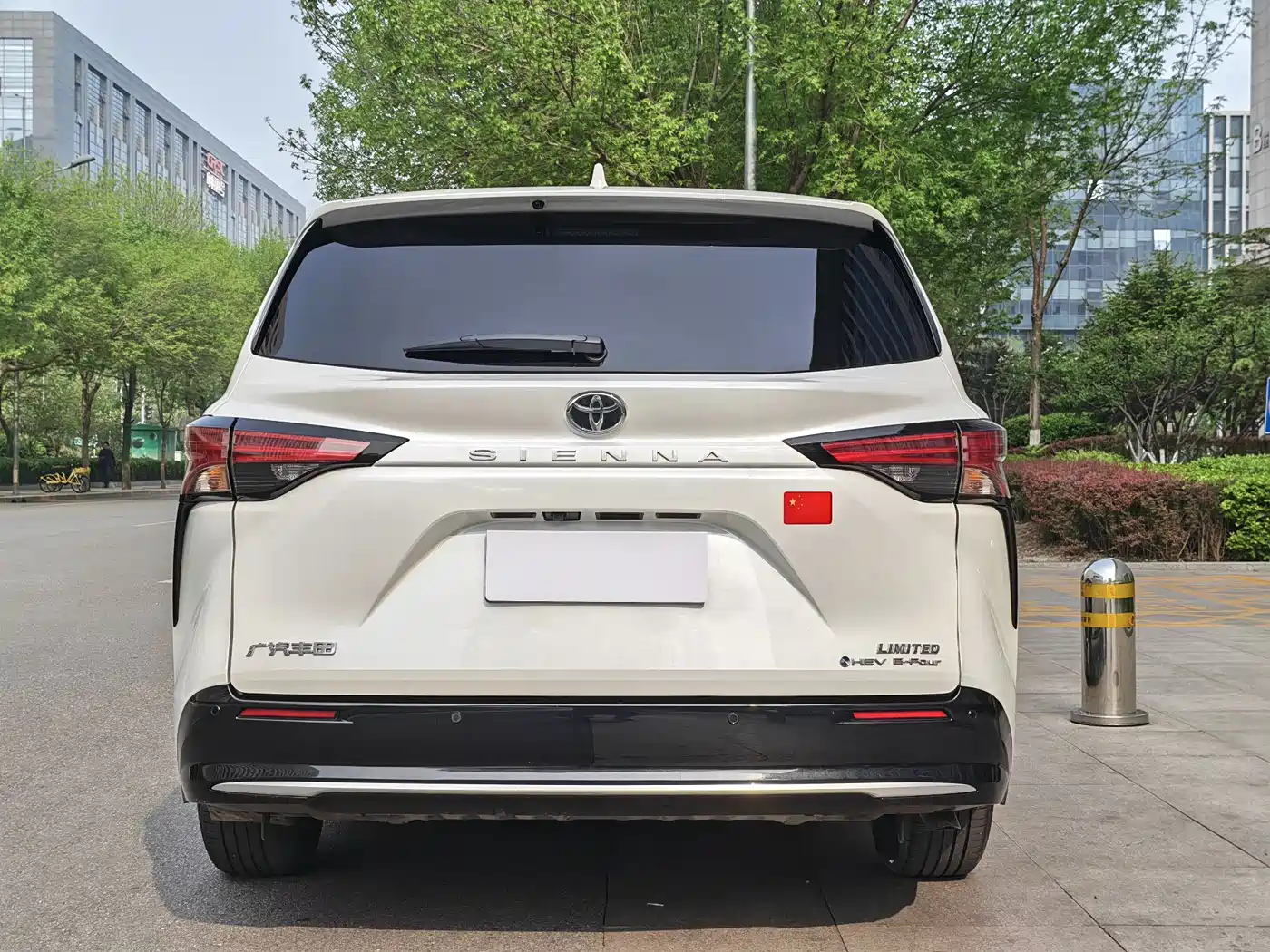 TOYOTA SIENNA