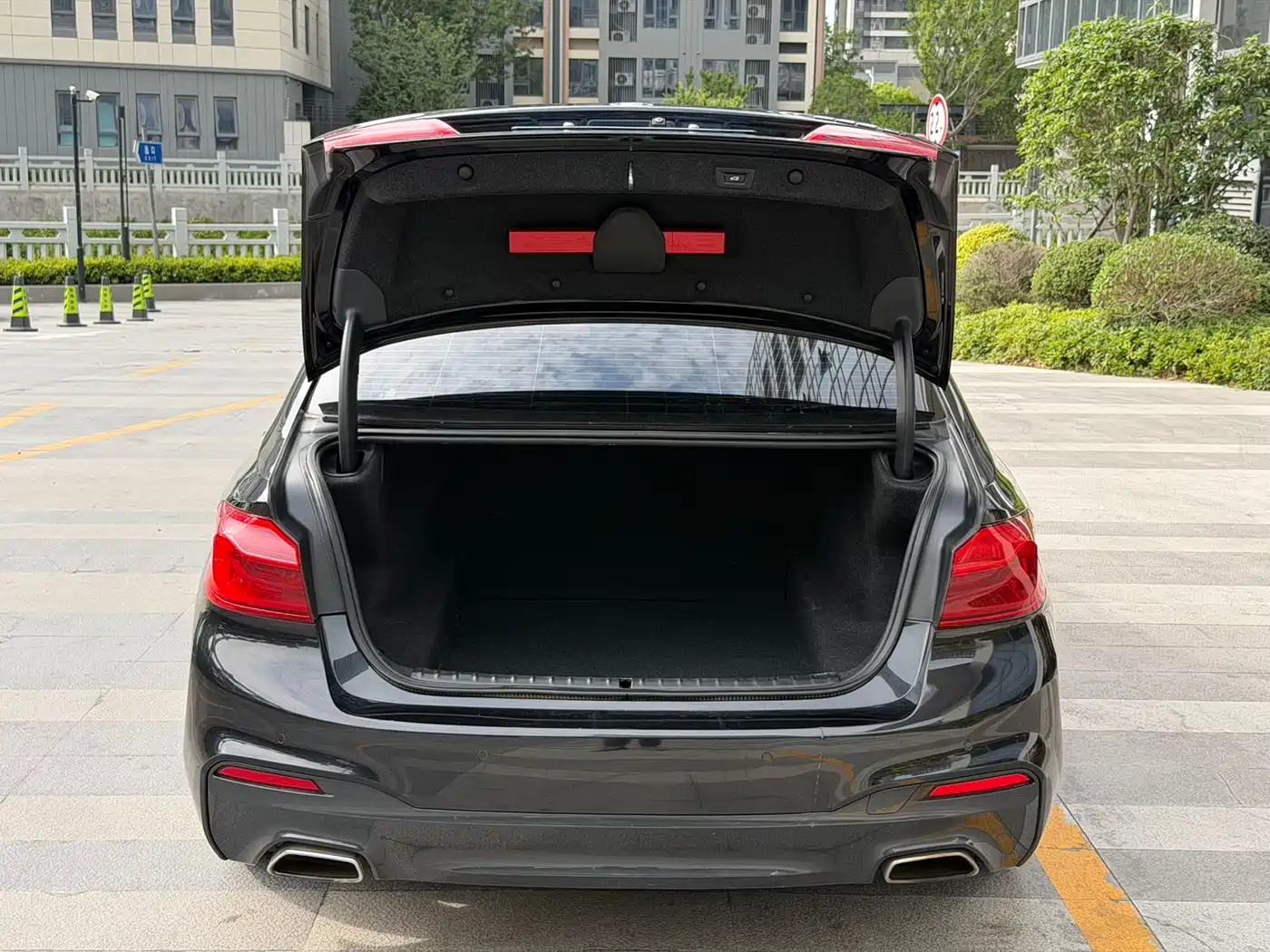 BMW 5 Series 2019 Facelift 525Li M Sport Package фото 9