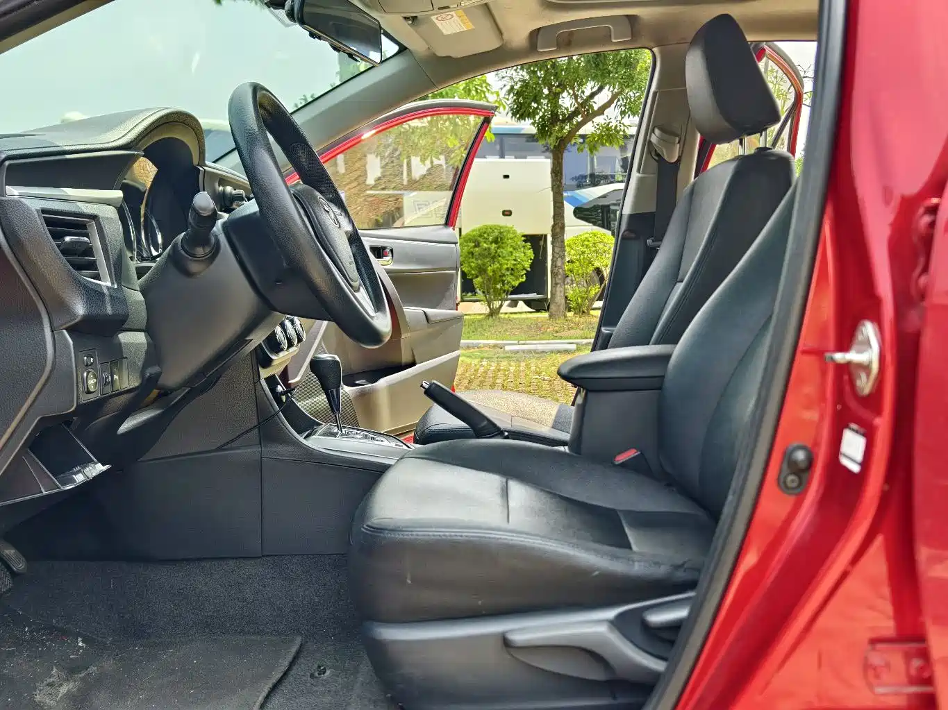 Toyota Levin 2016 1.6G CVT Elite Edition фото 7