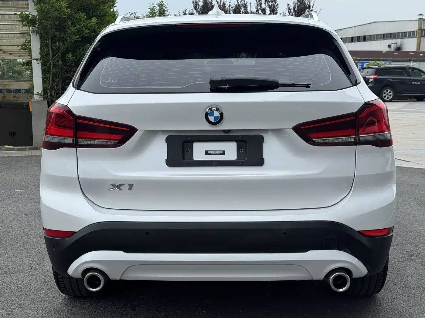 BMW X1 2022 sDrive25Li Leading фото 30
