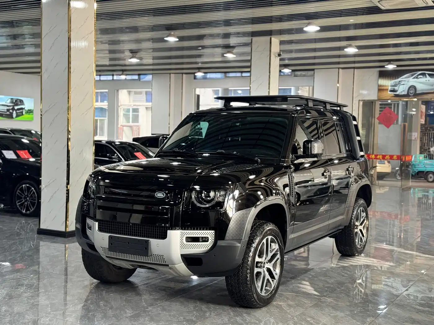 Land Rover Defender 2024 110 3.0T P400 Dark Special Edition