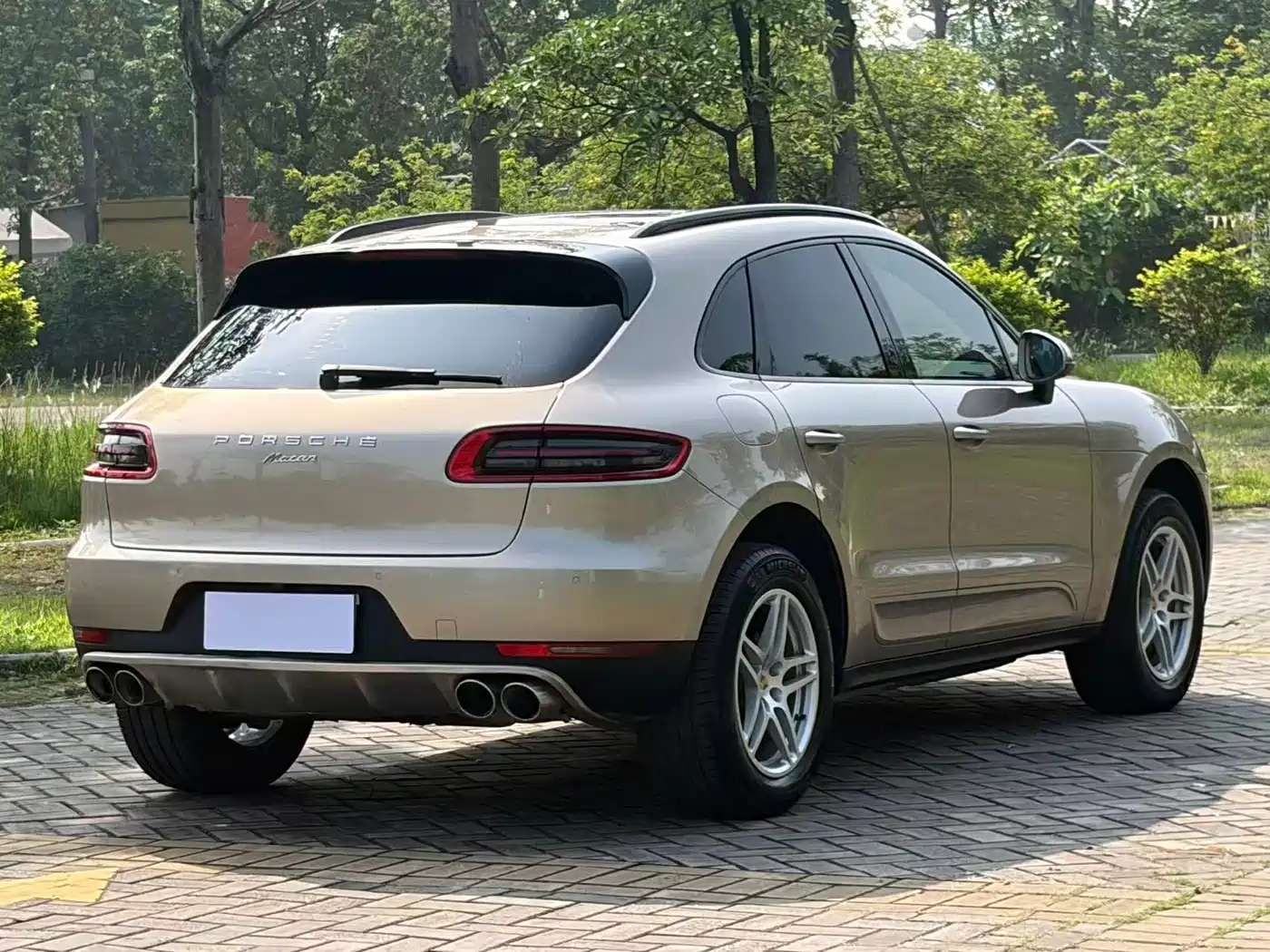 Porsche Macan 2014 Macan 2.0T фото 5