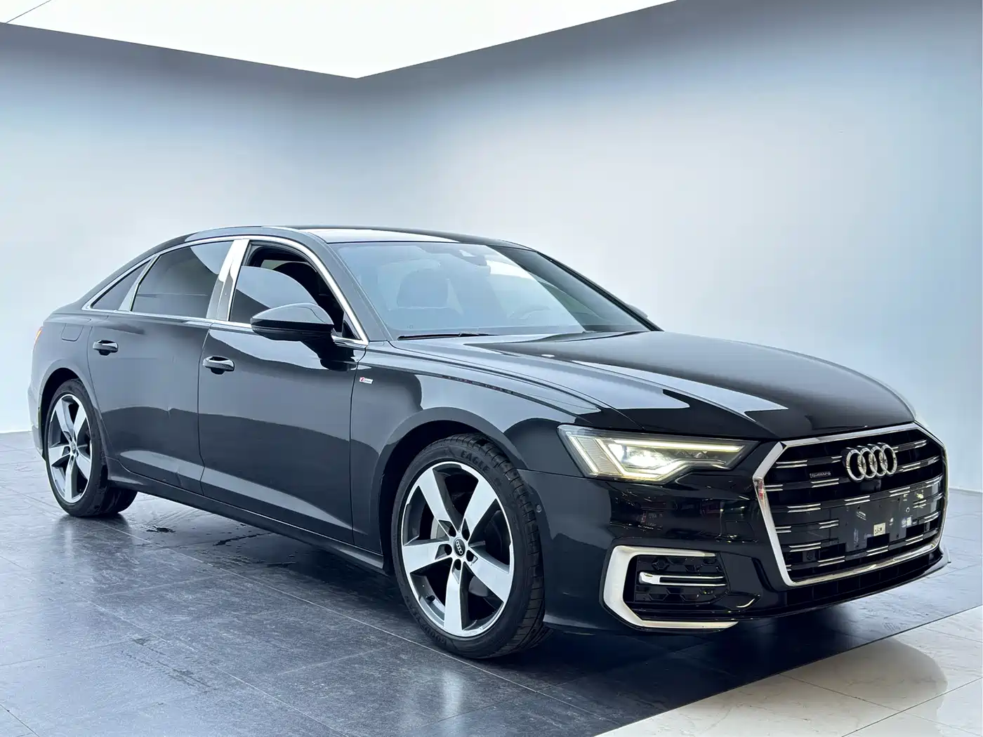 Audi A6L 2023 45 TFSI quattro Premium Dynamic фото 3