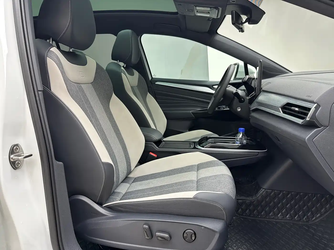 VOLKSWAGEN ID.4 CROZZ