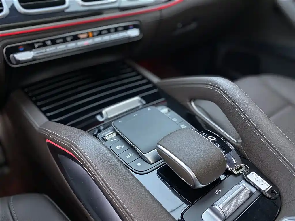 Mercedes-Benz GLS 2023 Facelift GLS 450 4MATIC Fashion фото 19