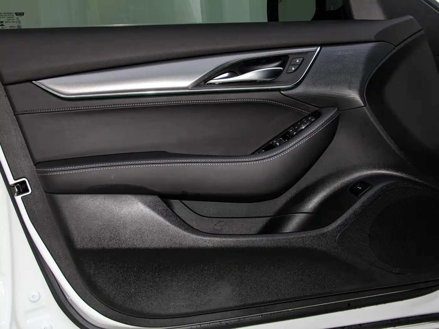 Cadillac CT5 2024 28T Luxury Model Pro фото 18