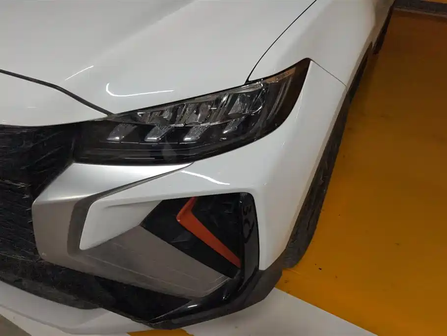 GEELY AUTOMOBILE BOYUE